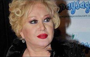 Bu Dünyadan Bir Efsane Geçti: Satış Rekorları, Kabadayı Aşkı ve Anılarla Dolup Taşan Bir Hayat