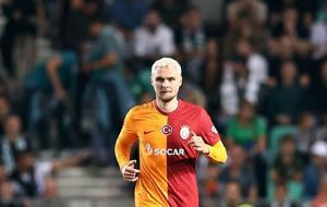 Galatasaray'ın yıldız stoperi Victor Nelsson'a Süper Lig'den talip çıktı