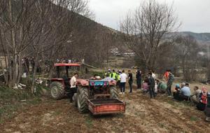 Devrilen traktörün altında kalan sürücüsü öldü