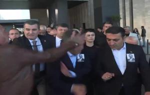 HABER... CHP lideri Özgür Özel'e yumruklu saldırı! Saldırganla ilgili çarpıcı detaylar