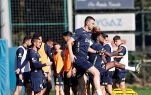 Fenerbahçe, Eyüpspor mesaisine başladı