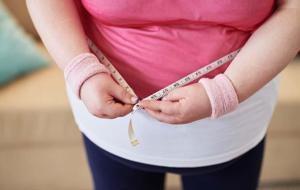 Türkiye'de 10 kişiden 3'ü obez! Obezite neden artıyor? Fazla kilolardan kurtulmanın kalıcı yolları neler? Uzmanlar açıkladı