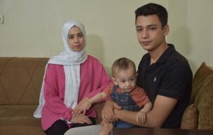 SMA'lı Abbas'ın annesi: Lütfen elimizden tutun