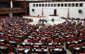 ANKARA BUNLARI KONUŞUYOR: İSTİFALAR BEKLENİYOR ‘Siyasetin tansiyonu yaza rağmen artacak’