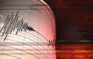 Ege'de 6 şiddetinde deprem: Uykudan uyandıran korku! Uzmanlar ne dedi?