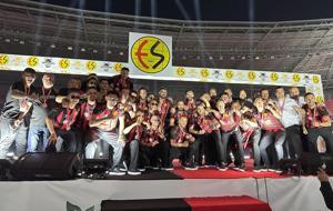 Eskişehirspor'da şampiyonluk kutlandı