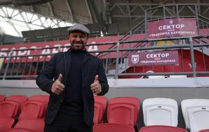 Rubin Kazan, Gökdeniz Karadeniz'in adını ölümsüzleştirdi