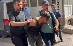 ATM'den para çekmeye inmişti! Çocuğu araçtan atıp arabayı çaldı