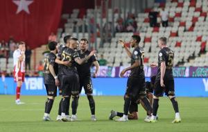 Trabzonspor, hatırlamak istemeyeceği bir sezonu geride bıraktı