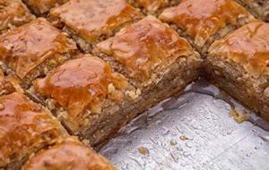 ŞEKERSİZ BAKLAVA TARİFİ: Bayramda Diyabet Hastaları da Rahatça Tüketebilir! Şekersiz Baklava Malzemeleri Ve Yapılışı