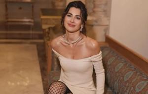 Nesrin Cavadzade, Tek Başına Tatile Çıktı!