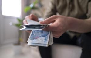 SON DAKİKA HABERİ | SGK ödemeleri hesaplara yattı! Anneye, işsize, çalışana, ev kadınına destek yağmuru...