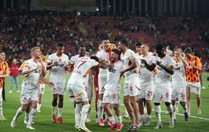 Galatasaray'da ayrılık! Sözleşmesi bitmeden gidiyor...