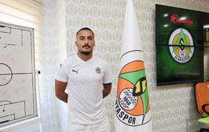 Alanyaspor, İbrahim Kaya’yı transfer etti