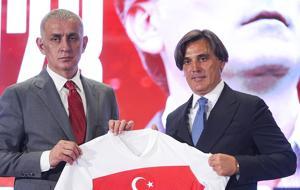 A Milli Futbol Takımı'nda Vincenzo Montella'nın sözleşmesi uzatıldı!