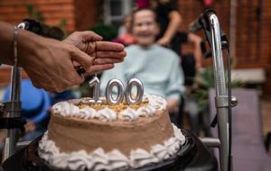 Asırlık Hayatların Gizemi! 100 Yaş Üstü En Çok Hangi Ülkede Var, Sırları Ne? Komşu da Listede...
