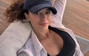 Hande Doğandemir’den Bodrum Tatilinde Bikinili Paylaşım: Kusursuz Fiziğiyle Göz Doldurdu!