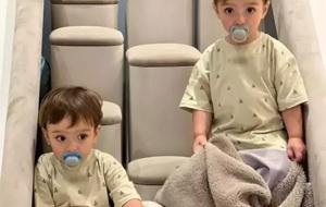 Ayel ve Emir'in İlk Saç Tıraşı! Sevimli Karelere Sosyal Medyada Beğeni Yağdı