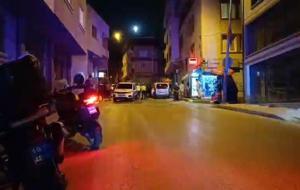 Bir şehri ayağa kaldırdı: Firar etti, polisleri ezdi, resmi araca çarptı