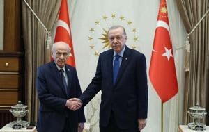 Beştepe'de sürpriz zirve! Erdoğan cumartesi günü ne açıklayacak?