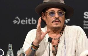Johnny Depp'in Galada Tercihi: Türk Girişimcisinin Saat Markası Vanguart