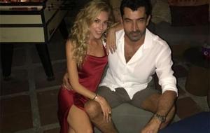 Sinem Kobal ve Kenan İmirzalıoğlu Düşman Çatlattı