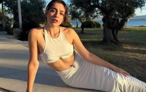 Cemre Baysel'in Tatil Paylaşımları! Göz Kamaştıran Pozlarıyla Yazı Karşıladı