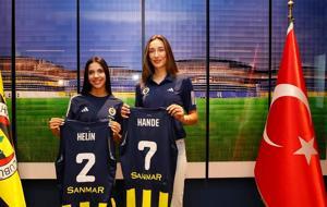 Hande Baladın ve Helin Kayıkçı, Fenerbahçe’ye imzayı attı