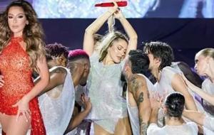 Hadise'nin Harbiye Konserindeki Cesur Performansı ve Paylaşımı Sanal Medyayı Salladı!