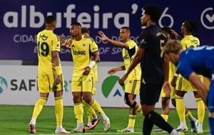 Fenerbahçe, hazırlık maçında 2 golle güldü