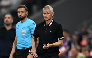 Avrupa'da mağlup olan Beşiktaş'ta teknik direktör Solskjaer'e eleştiri: Doğru isim mi?
