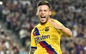 İspanyol yıldız futbolcu Carles Perez dehşeti yaşadı: Cinsel organını köpek parçaladı