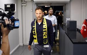 Domenico Tedesco, Fenerbahçe taraftarlarından destek istedi