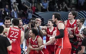 12 Dev Adam şampiyonluk için sahaya çıkacak