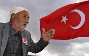 O gece Yavi'nin göğü karardı... Yavi'de 32 yıl önce teröristler tarafından katledilen 33 kişi anıldı