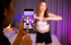 GÜZELLİK TUZAĞI! Artan Estetik ve Alışveriş Çılgınlığının Sebebi Belli Oldu