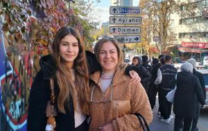 Önünde uzun kuyruklar olmuştu! Kızılay tabelası, 3'üncü kez yenilendi