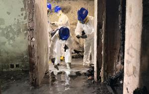 En az 151 kişiye mezar oldu! Hong Kong'da dehşetin yaşandığı binaların içi ilk kez görüntülendi...