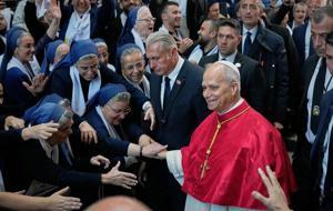 Papa Leo, Lübnan'daki temaslarını sürdürüyor