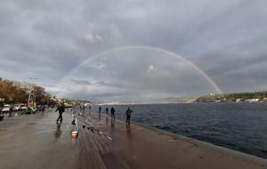 İstanbul Boğazı’nda gökkuşağı sürprizi