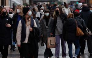 Avrupa ülkesinde salgın paniği! Evden çalışma, maske, aşı...