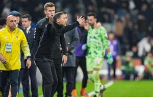  Takımın ayarlarıyla manasız oynuyor