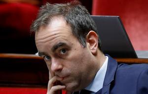 Fransa'da Lecornu hükümetinin büyük sınavı: Bütçe oylaması yarın