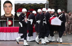 Şehit polise son görev! İstanbul İl Emniyet Müdürlüğünde tören düzenlendi