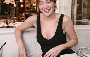 Danla Bilic yine ameliyat masasında! Kalça dolgusu kabusu 5. operasyona kadar uzandı: Vücudundan çıkan madde şaşkına çevirdi