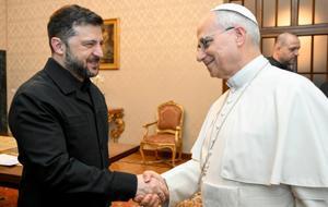 Zelenskiy, Papa 14’üncü Leo ile bir araya geldi