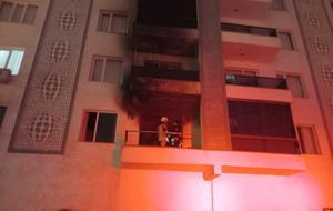 Eşinin yaptığını öğrenince evi ateşe verdi