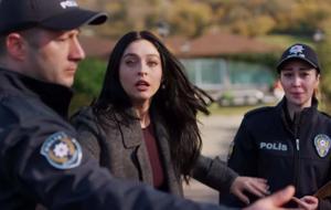 GÜLLER VE GÜNAHLAR Yine Ekrana Kilitledi! Bazı 'Anneler' Sadece Doğurur! Kader Devlet Korumasında! Kübra Ünlü Yazdı