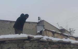 Kar Van’ı teslim aldı: 90 yerleşim yerinin yolu kapandı!