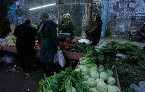 İran'da protestoların ardından 7 dolarlık gıda yardımı kararı